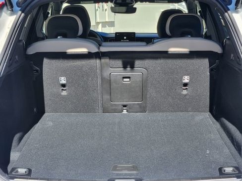 New 2026 Volvo XC60 B5 Plus w/ Protection Package Premier image 17