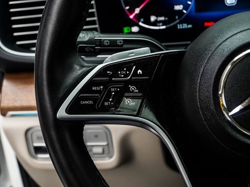 Used 2024 Mercedes-Benz GLE 450 4MATIC image 24