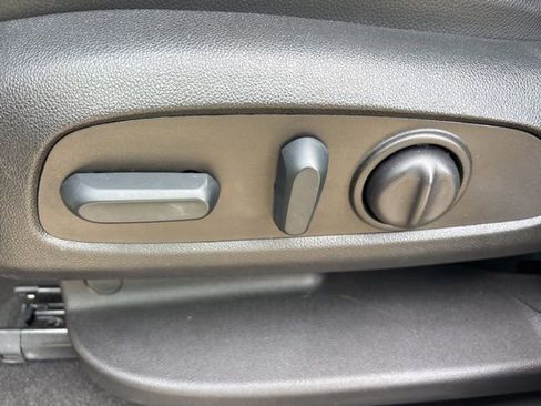 Used 2022 GMC Terrain AT4 w/ Infotainment Package II image 6