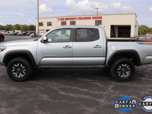 Used 2023 Toyota Tacoma TRD Off-Road w/ Technology Package image 6