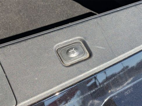 Used 2025 Ford Expedition Max Platinum image 39