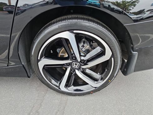 Used 2022 Honda Accord Sport image 32