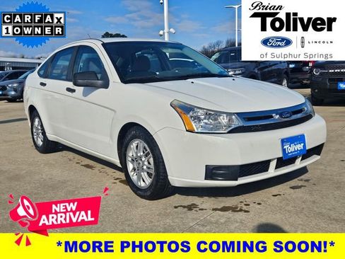 Used 2009 Ford Focus SE image 1