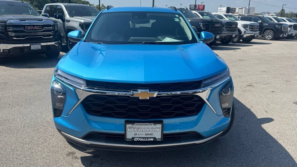 Used 2026 Chevrolet Trax LT w/ LT Convenience Package FWD image 6
