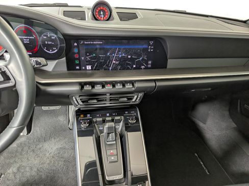 Certified 2022 Porsche 911 Carrera 4S image 30