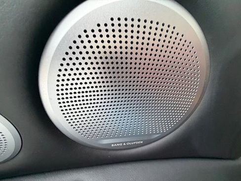 Used 2015 BMW X5 M image 24