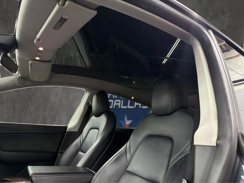 Used 2022 Tesla Model Y Performance image 43