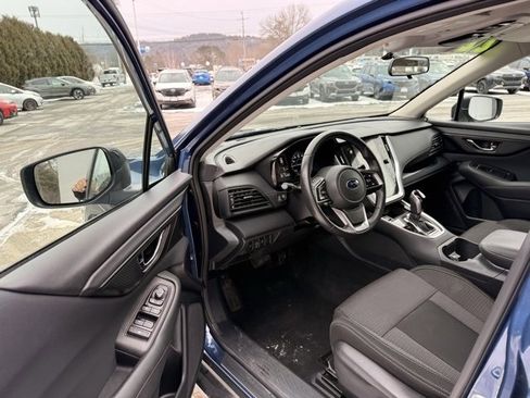 Used 2022 Subaru Outback Premium image 18