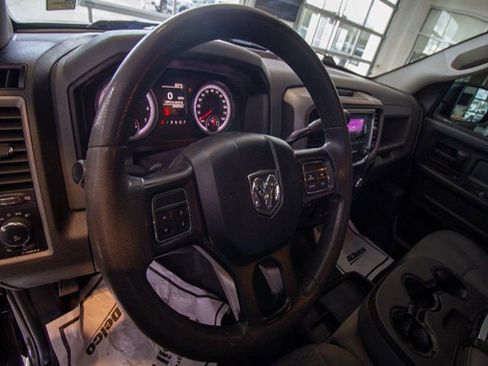 Used 2019 RAM 1500 ST w/ SXT Plus Group image 18