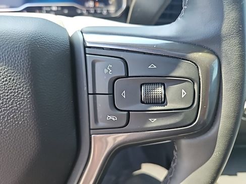 Used 2025 Chevrolet Silverado 2500 ZR2 w/ Technology Package AWD/4WD image 22