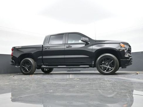 New 2026 Chevrolet Silverado 1500 Custom w/ LPO, Dark Essentials Package AWD/4WD image 40