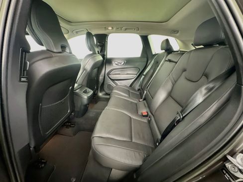 Used 2023 Volvo XC60 B5 Plus w/ Protection Package Premier FWD image 28