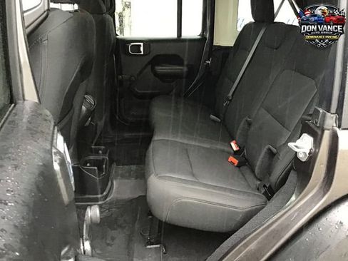 Used 2021 Jeep Wrangler Unlimited Sport AWD/4WD image 21