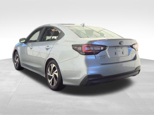 Used 2025 Subaru Legacy Premium AWD/4WD image 7