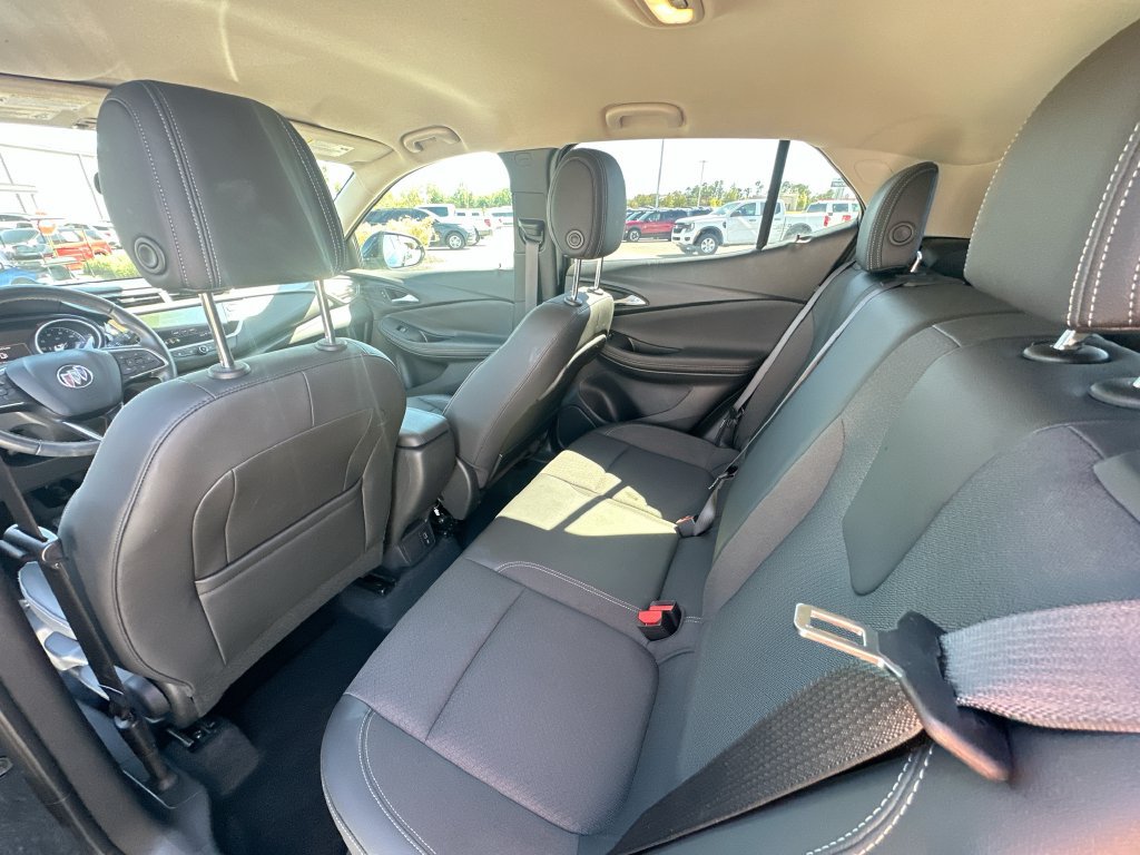 Used 2023 Buick Encore GX Preferred FWD image 4