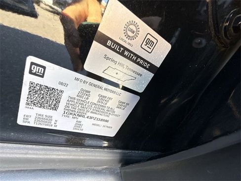 Used 2023 GMC Acadia SLE w/ Driver Convenience Package image 33