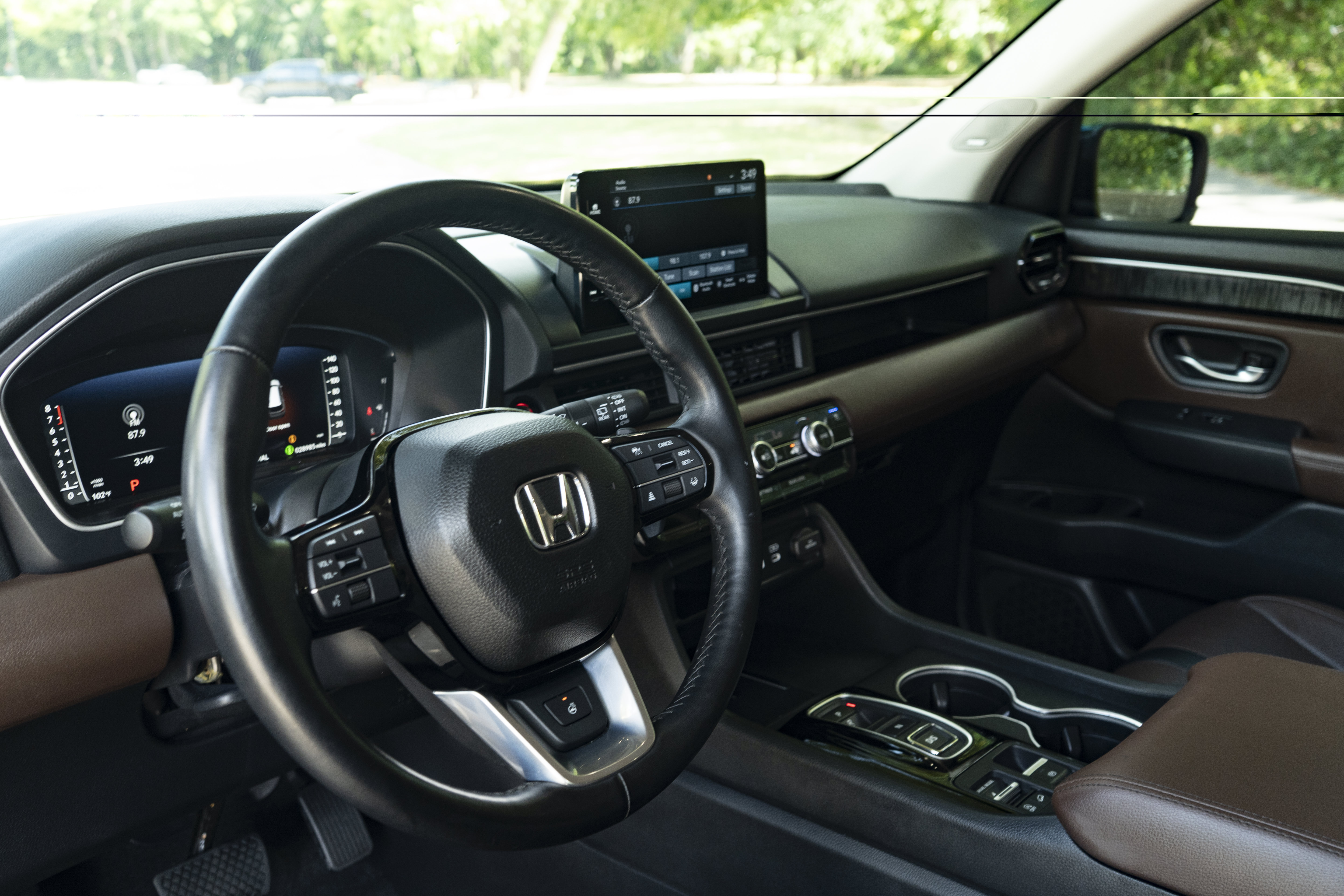 Certified 2025 Honda Pilot Elite image 16