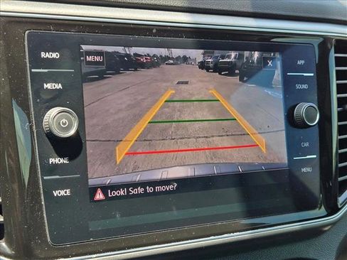 Used 2018 Volkswagen Atlas SEL AWD/4WD image 13