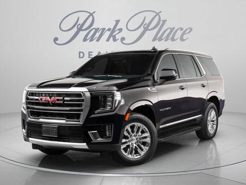 Used 2022 GMC Yukon SLT w/ SLT Premium Package AWD/4WD image 9