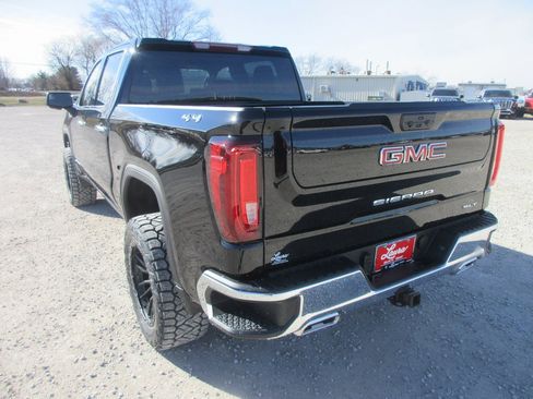 New 2026 GMC Sierra 1500 SLT w/ SLT Convenience Package image 10
