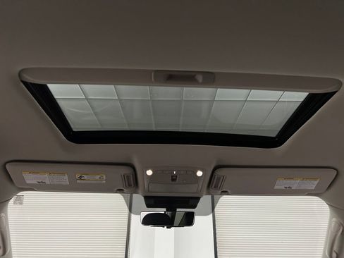 Used 2024 Nissan Armada Platinum w/ Captain's Chairs Package image 49