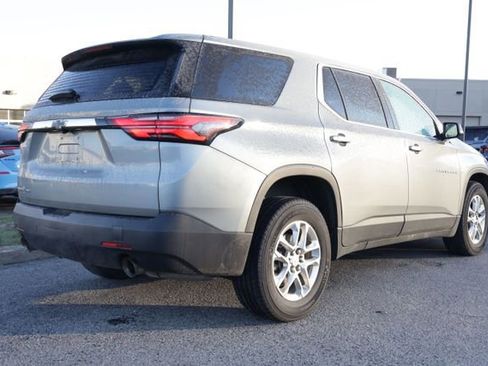 Used 2023 Chevrolet Traverse LS AWD/4WD image 7