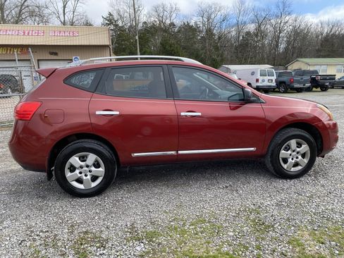Used 2015 Nissan Rogue S w/ Convenience Package image 4