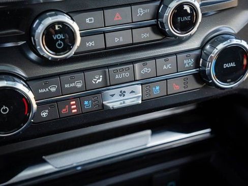 New 2025 Ford F350 Platinum image 27