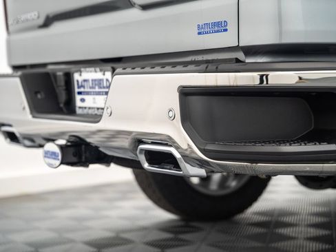 New 2026 Chevrolet Silverado 1500 LT w/ Z71 Off-Road Package AWD/4WD image 8