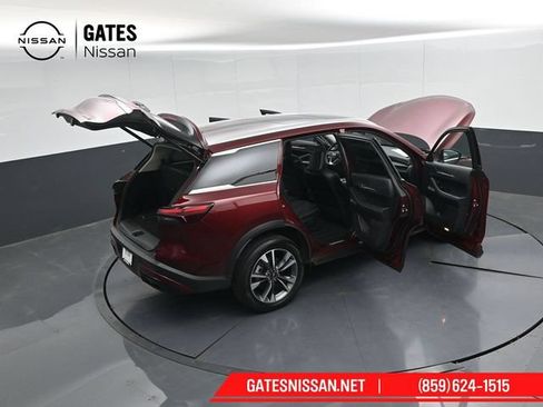 Used 2025 INFINITI QX60 Luxe AWD/4WD image 56