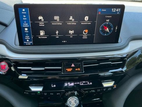 Certified 2025 Acura MDX SH-AWD image 36