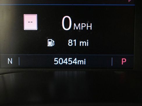 Used 2022 Chevrolet Colorado ZR2 w/ ZR2 Dusk Special Edition image 13