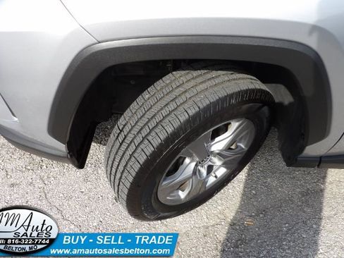 Used 2022 Toyota RAV4 LE image 24