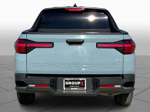 Used 2023 Hyundai Santa Cruz SE image 5