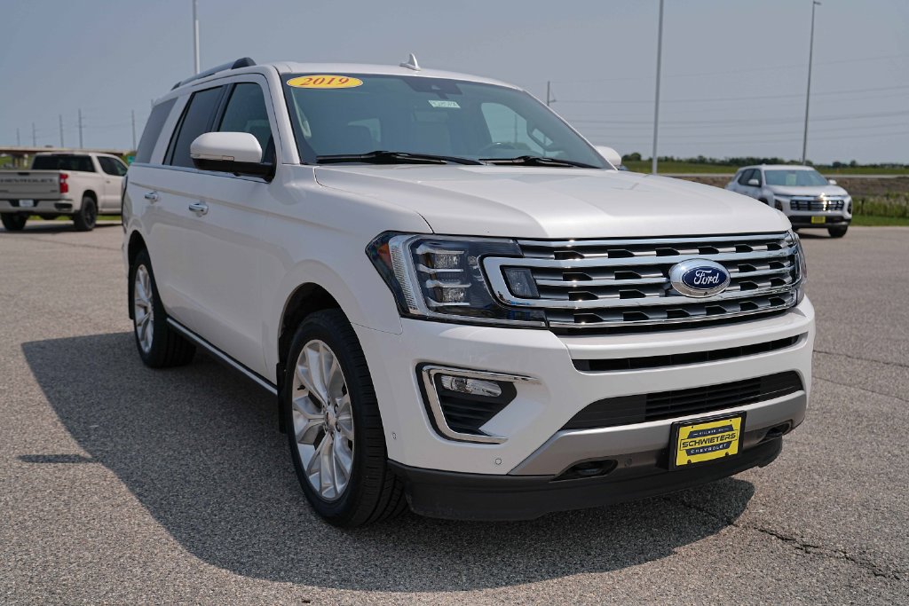 Used 2019 Ford Expedition Limited w/ Equipment Group 302A AWD/4WD image 5