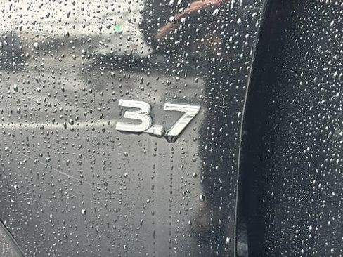 Used 2017 INFINITI QX50 2WD w/ Premium Plus Package image 38