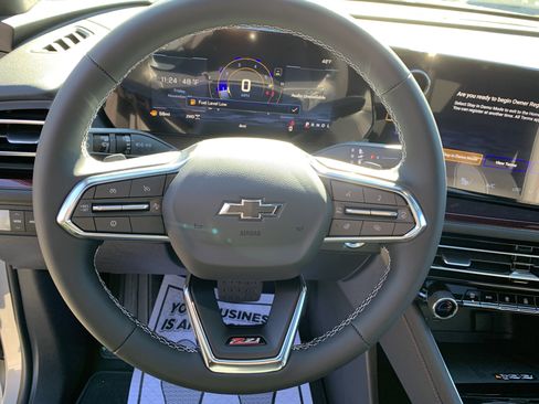 New 2026 Chevrolet Traverse Z71 w/ Driver Confidence Package image 17