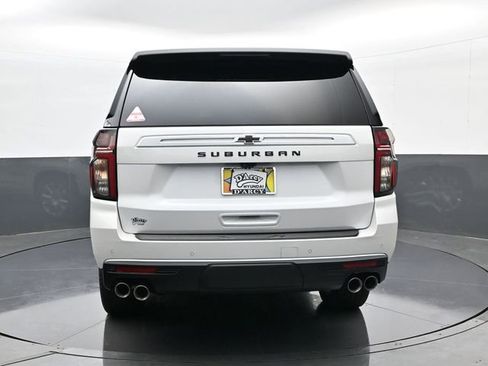 Used 2024 Chevrolet Suburban High Country AWD/4WD image 6