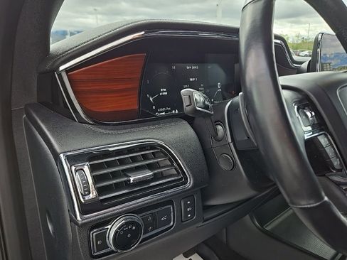 Used 2021 Lincoln Navigator Reserve AWD/4WD image 31