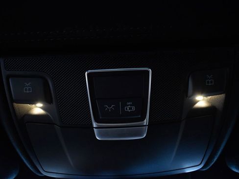 Used 2013 Mercedes-Benz SL 63 AMG image 31