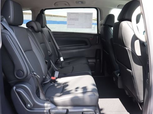 Used 2026 Honda Odyssey EX-L image 14