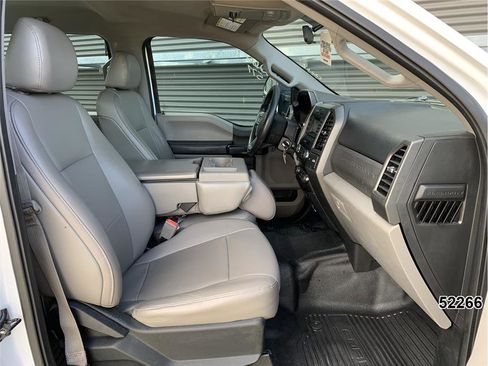 Used 2018 Ford F250 XL w/ Power Equipment Group image 23