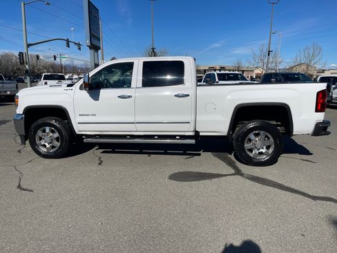 Used 2019 GMC Sierra 2500 SLT image 8