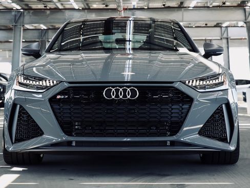 New 2026 Audi RS 7 Performance image 3