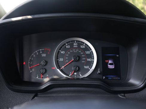 Used 2021 Toyota Corolla SE FWD image 23