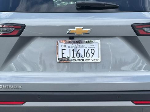 Used 2026 Chevrolet Equinox LT w/ Safety and Technology Package image 47