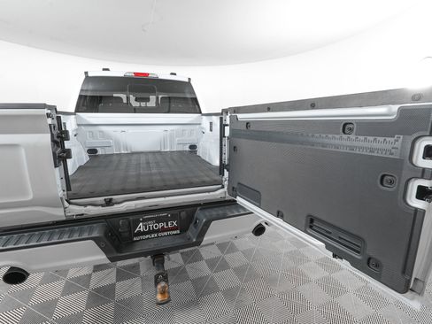 Used 2025 Ford F150 Lariat w/ Equipment Group 501A Mid image 7