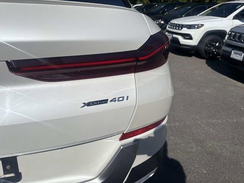 Used 2022 BMW X6 xDrive40i image 5