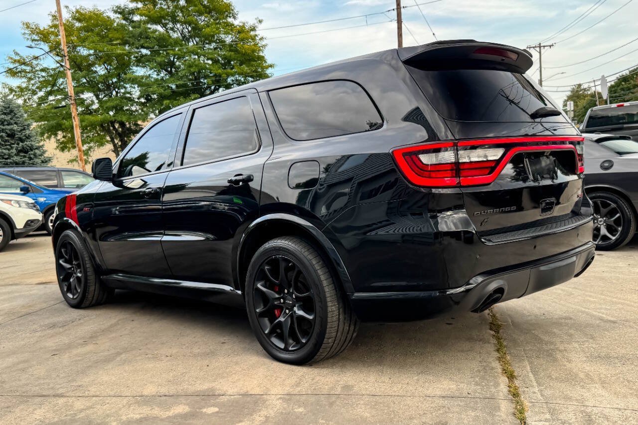 Used 2021 Dodge Durango SRT w/ Technology Group AWD/4WD image 5