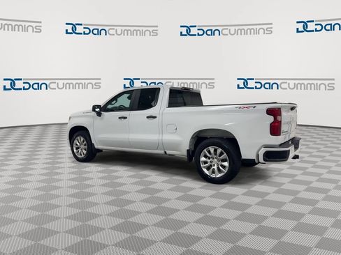 Used 2023 Chevrolet Silverado 1500 Custom AWD/4WD image 6